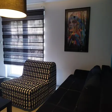 Apartment Triangle Divcibare